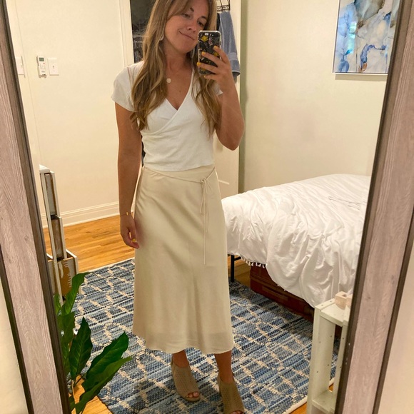 Meet your Posher, Heidi - Picture 4 of 6